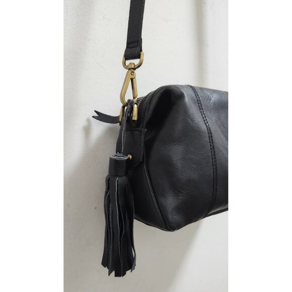 Madewell Black Leather Crossbody Bag Tassel Adjustable Strap Brass Hardware - Picture 4 of 15